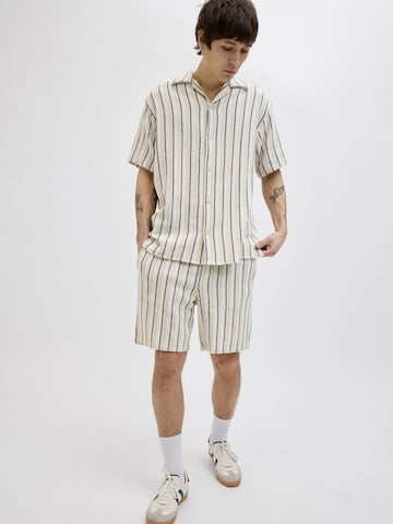 JACK & JONES Loose fit Trousers in Beige