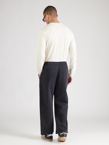 Loosefit Pantaloni di HOLLISTER in nero