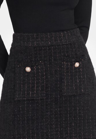 Jupe faina en noir