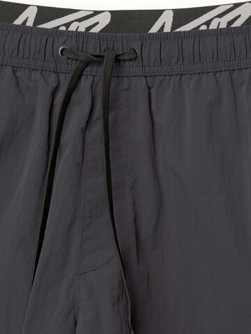 Shorts de bain Pull&Bear en noir