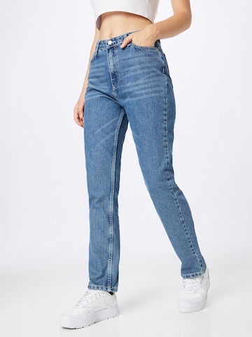 Trendyol Regular Jeans in Blauw: voorkant