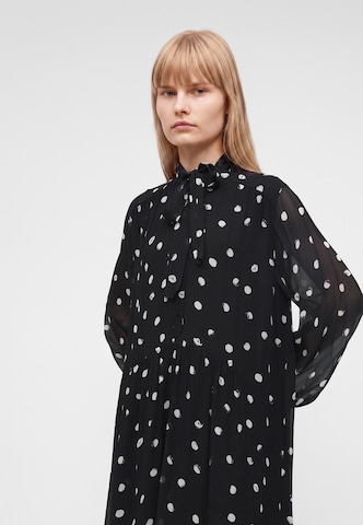 Rochie tip bluză de la Lala Berlin pe negru