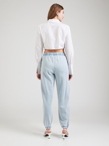 GUESS JEANS Tapered Nadrág - kék