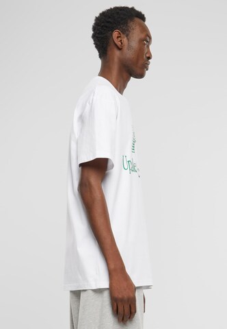 T-Shirt 'Athletic Club' MT Upscale en blanc