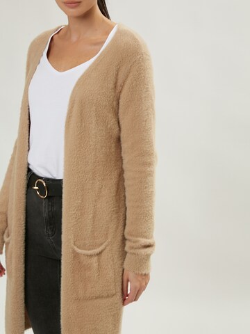 Influencer Strickjacke in Beige