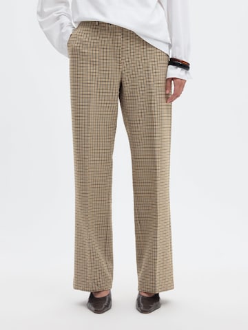 SELECTED Regular Broek in Bruin: voorkant