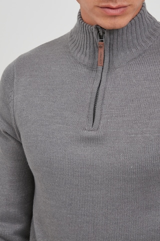 11 Project Sweater 'Noan' in Grey