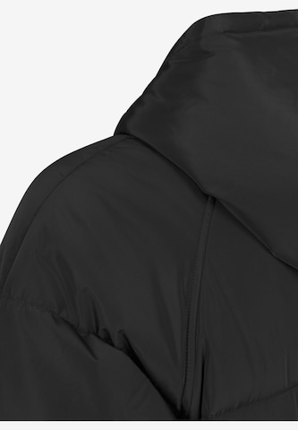 Urban Classics Zimní bunda – černá