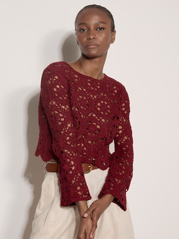 Apricot Boho Floral Cotton Crochet Top ' ' in Rot: Vorderseite