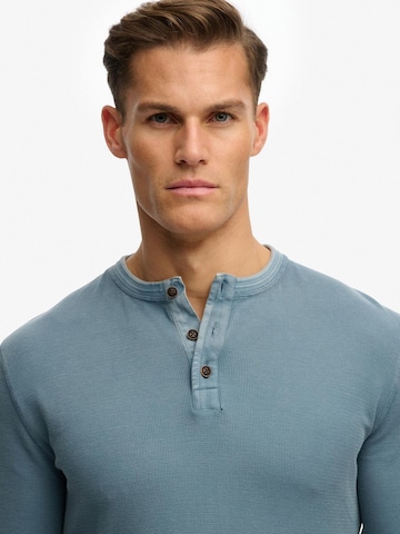 Superdry Shirt‌‌ in Blau