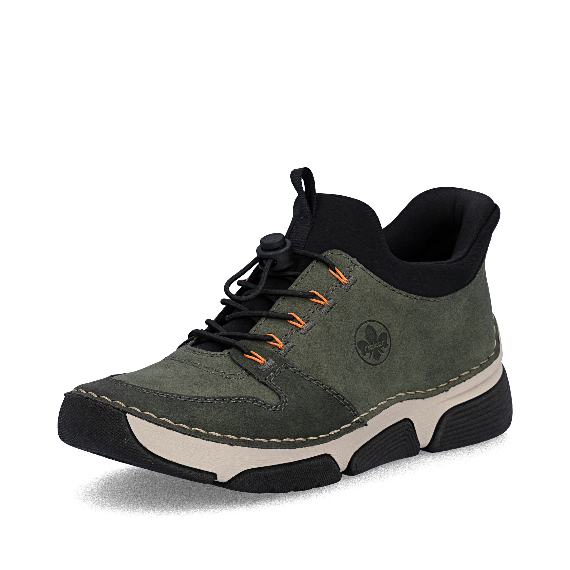 Chaussure basse Rieker en vert : devant