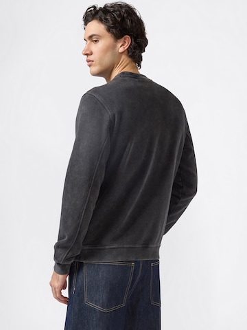 Champion Authentic Athletic Apparel - Sudadera en negro