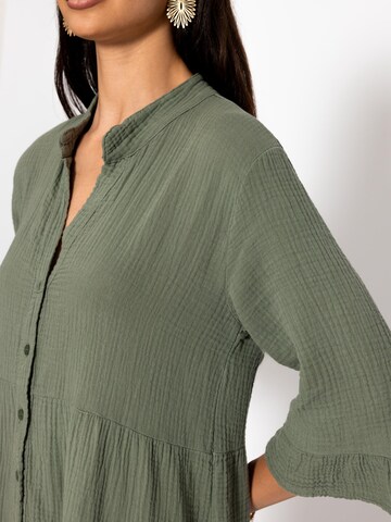 SASSYCLASSY Dress in Green