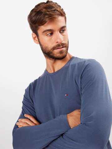 Regular fit Tricou de la TOMMY HILFIGER pe albastru