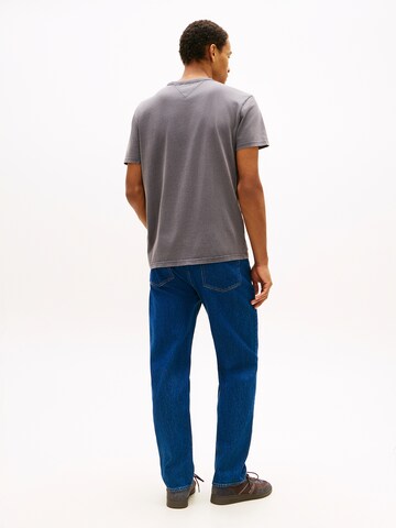 Tommy Jeans Póló - fekete: hátul