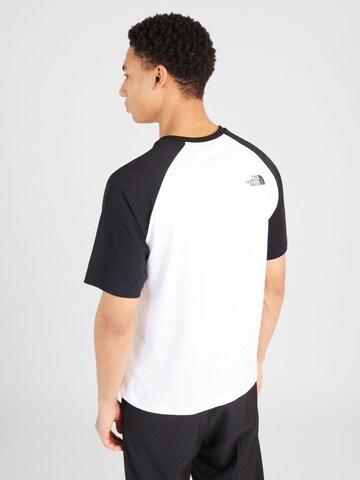 THE NORTH FACE T-shirt i vit