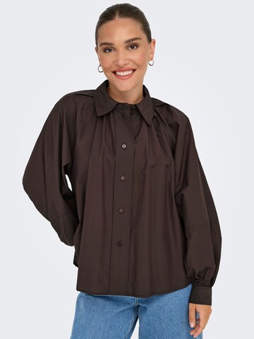 ONLY - Blusa 'ONLRiver' en marrón