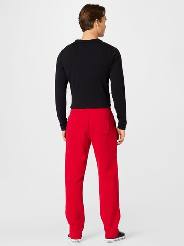Regular Pantaloni de la HOLLISTER pe roșu