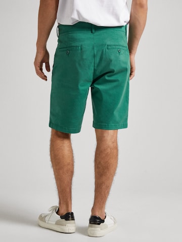 Pepe Jeans Regular Shorts in Grün