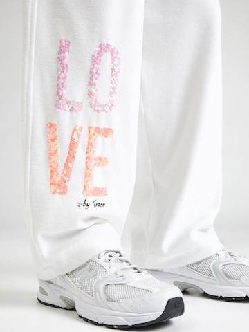 Grace Loosefit Nadrág 'Nicki' - fehér