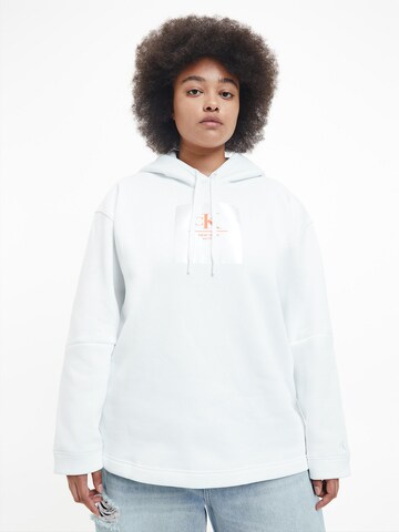 Sweat-shirt Calvin Klein Jeans Curve en blanc : devant