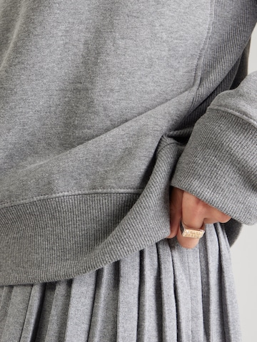 TOPSHOP Tréning póló 'ULTIMATE' - szürke