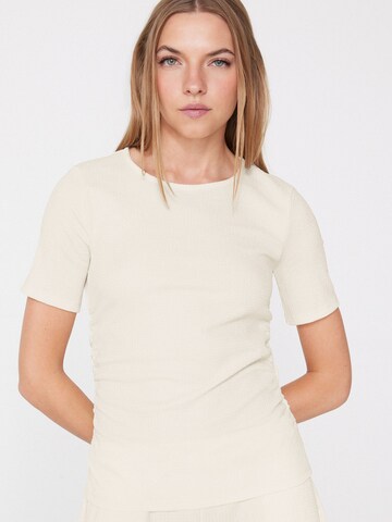 Tezenis Shirt in White: front