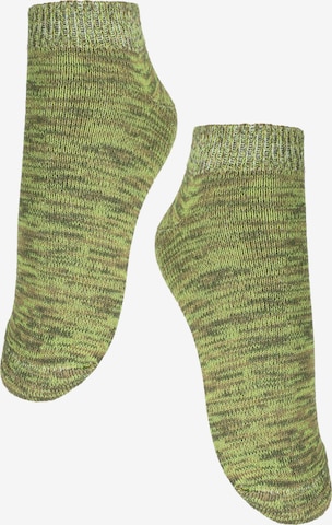 ROGO Ankle Socks in Green: front