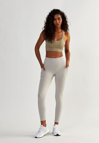 BeShaped Regular Sporthose 'Lift Me Up' in Grau