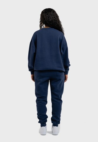 Oldskull Sweatshirt 'Peach Dyed Basic' in Blau