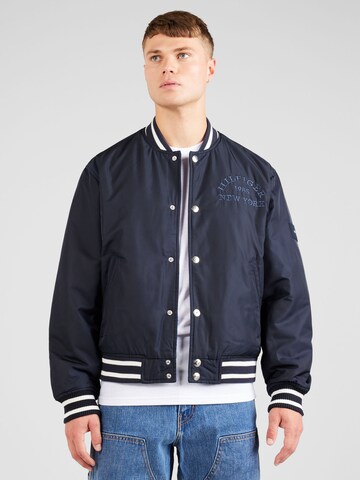 TOMMY HILFIGER Tussenjas in Blauw: voorkant