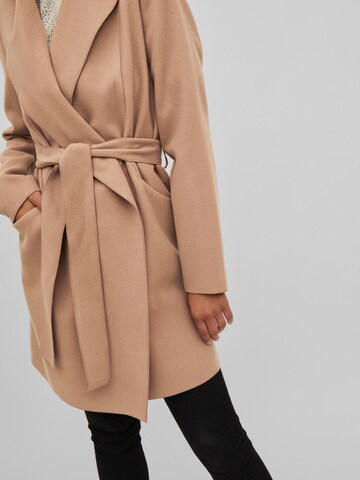 VILA Between-Seasons Coat 'Apple' in Brown