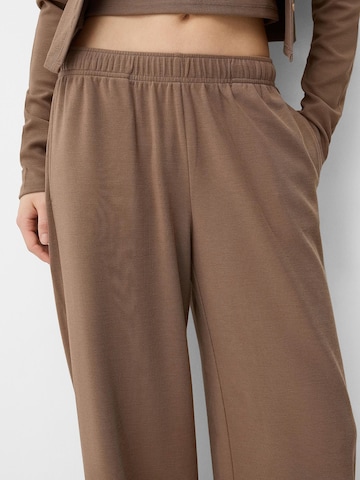 Bershka Wide leg Byxa i beige