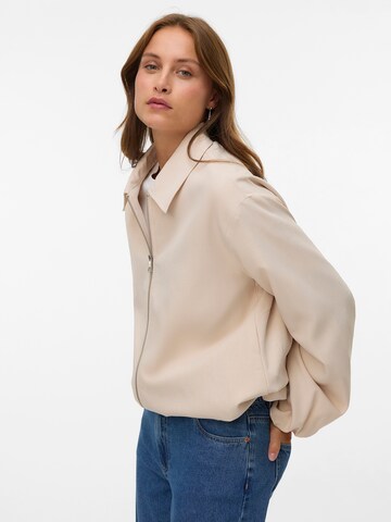 VERO MODA - Chaqueta de entretiempo 'VMNOVA' en beige: frente