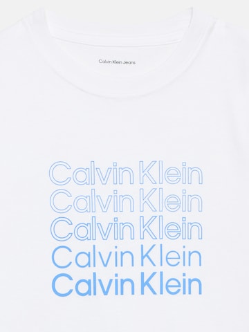 Tricou de la Calvin Klein Jeans pe alb
