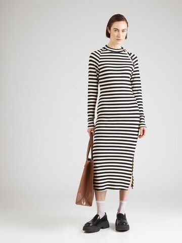 VILA Knit dress in Black: front