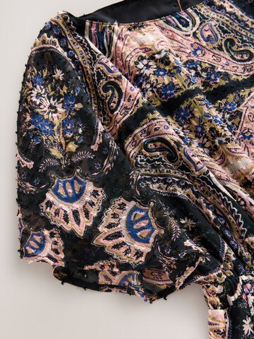 Next Рокля в черно