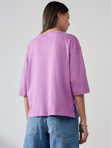 lillā Next T-Krekls