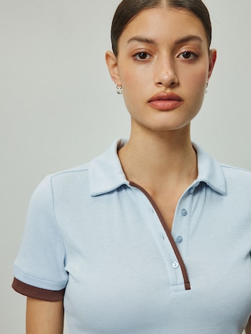 Maglietta di Next in grigio