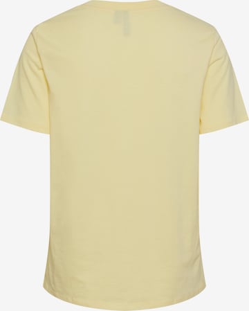 T-shirt 'RIA' PIECES en jaune