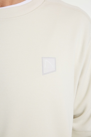 CHASIN' Sweater 'Dax' in White