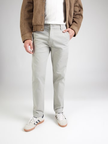 Effilé Pantalon chino 'XX Chino Standard' LEVI'S ® en gris : devant