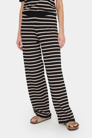 SAINT TROPEZ Regular Hose 'Mila' in Schwarz: Vorderseite