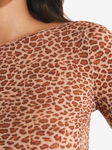 Maglietta intima 'Warmlight' di ETAM in beige