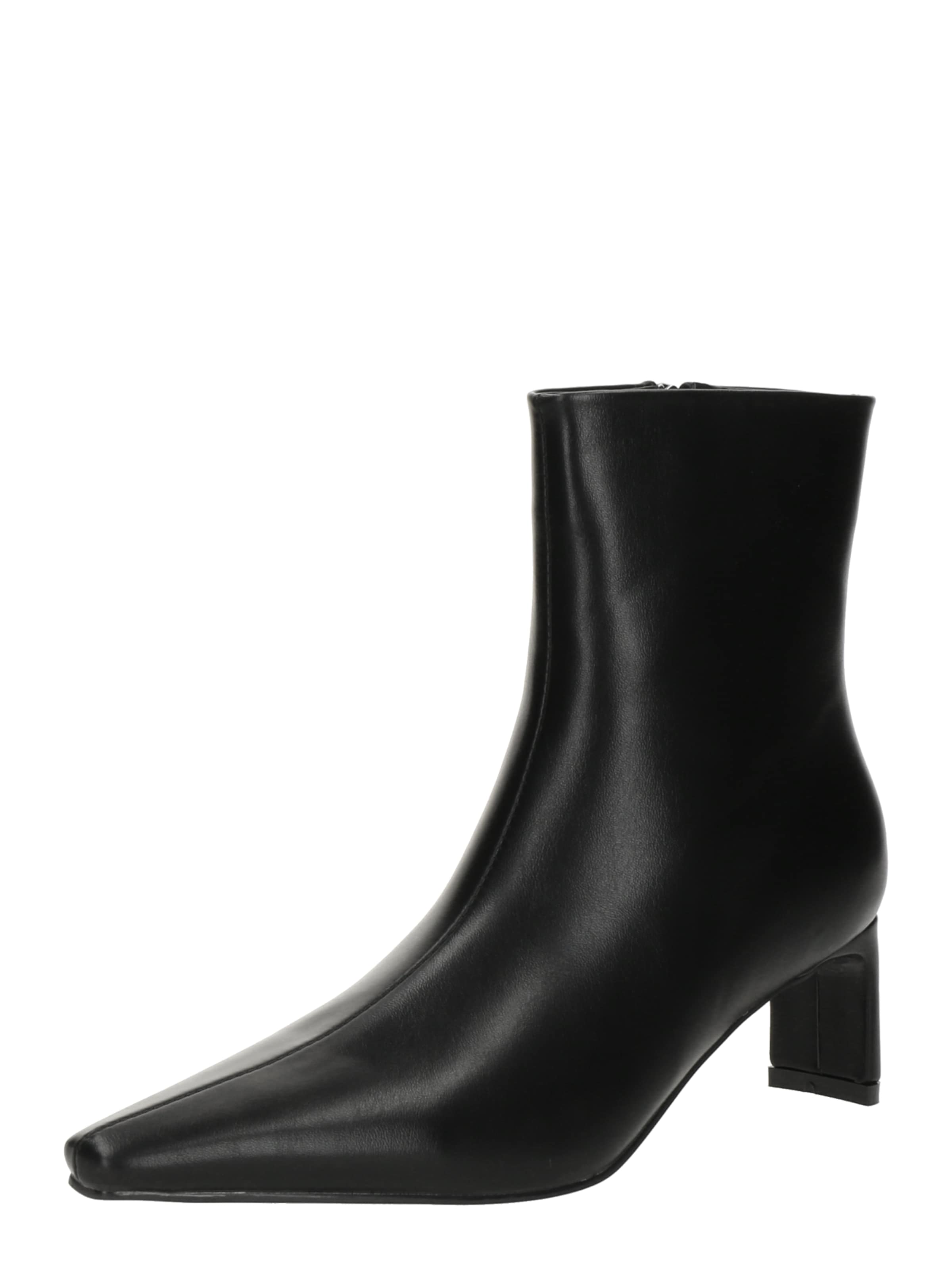 melns Raid Puszābaki 'PENELOPE': no priekšpuses