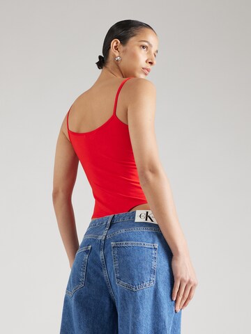 Shirtbody Calvin Klein Jeans en rouge