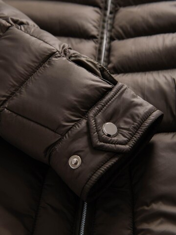 Ombre - Chaqueta de invierno en verde
