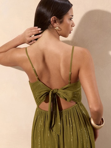 Lipsy Kleid in Grün