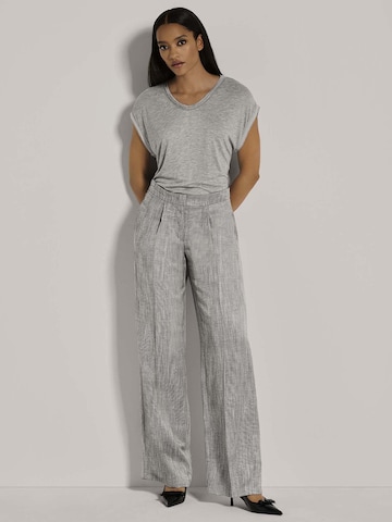 MADELEINE Wide Leg Hose in Grau