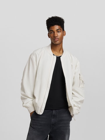 Veste mi-saison Bershka en blanc : devant